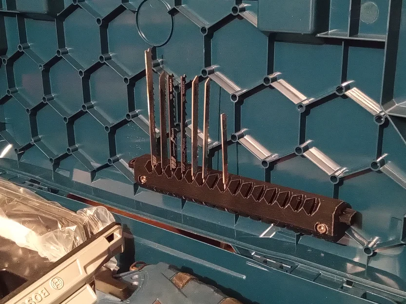 Giá đỡ lưỡi cưa lọng có khóa (Locking jigsaw blade holder) - Image 1