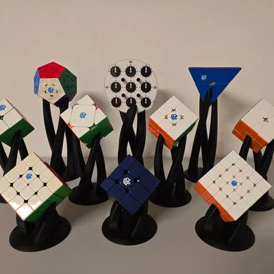 Bộ đế trưng bày Rubik's Cubes độc đáo cho mọi loại hình khối