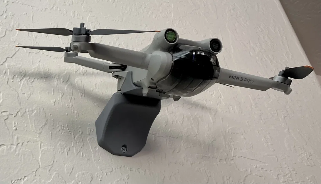 Giá treo tường cho DJI Air 2/2s, Mini 2 và Mini 3 – Trưng bày drone đầy phong cách - Image 1