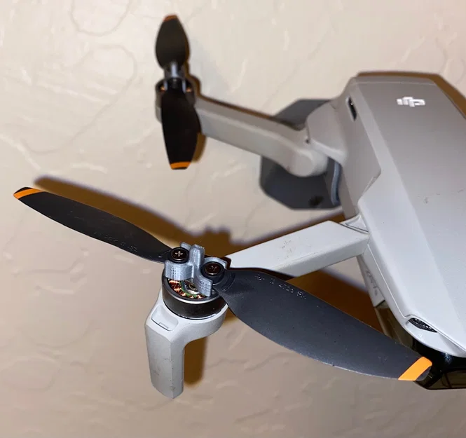 Giá treo tường cho DJI Air 2/2s, Mini 2 và Mini 3 – Trưng bày drone đầy phong cách - Image 9