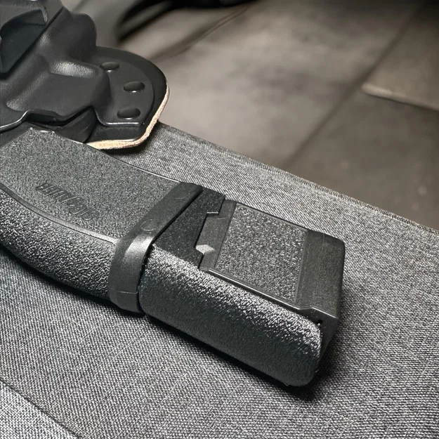 Adapter đệm băng đạn cho Sig Sauer P365X/XL dùng với băng đạn FUSE 21 viên - Image 2