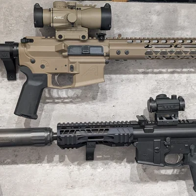 Giá treo súng trường AR-15 / AR-10