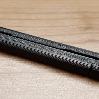 Kẹp giữ chốt dây an toàn (Seatbelt Plug raise Clip)