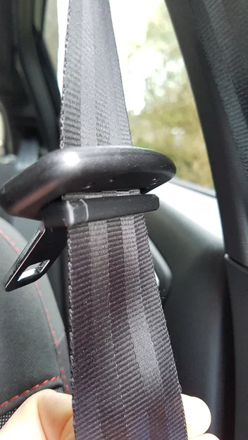 Kẹp giữ chốt dây an toàn (Seatbelt Plug raise Clip) - Image 3