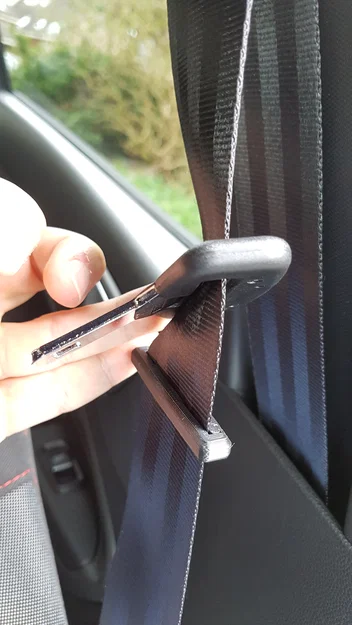 Kẹp giữ chốt dây an toàn (Seatbelt Plug raise Clip) - Image 6