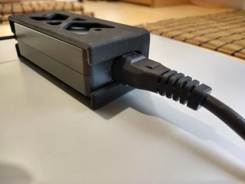 Giá treo cục sạc Lenovo 65W USB-C - Image 4