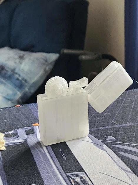 Zippo Fidget Toy - Đồ chơi nghịch tay kiểu bật lửa Zippo - Image 1