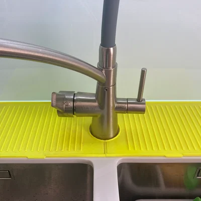 Tấm lót chống văng nước bồn rửa chén (Kitchen Sink Splash Pad)