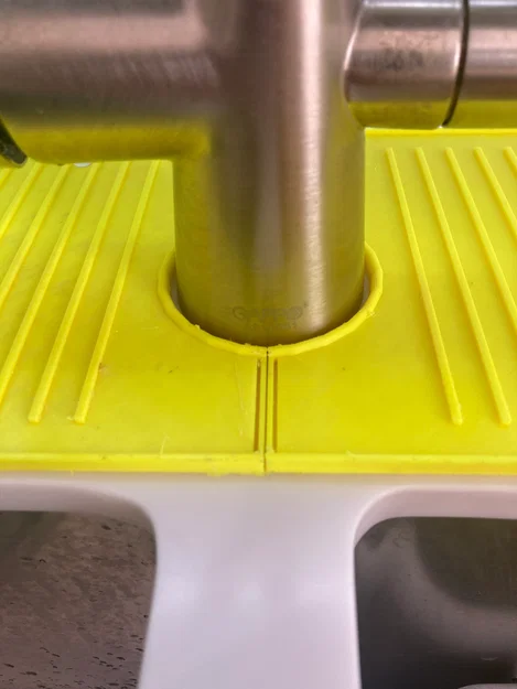 Tấm lót chống văng nước bồn rửa chén (Kitchen Sink Splash Pad) - Image 3