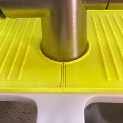 Tấm lót chống văng nước bồn rửa chén (Kitchen Sink Splash Pad)