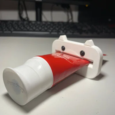 Dụng cụ nặn kem đánh răng xinh xắn (Cute Toothpaste Squeezer)