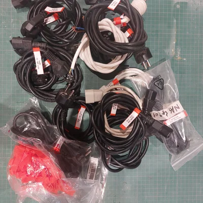 Kẹp đánh dấu dây cáp đa năng - Kiểu cờ