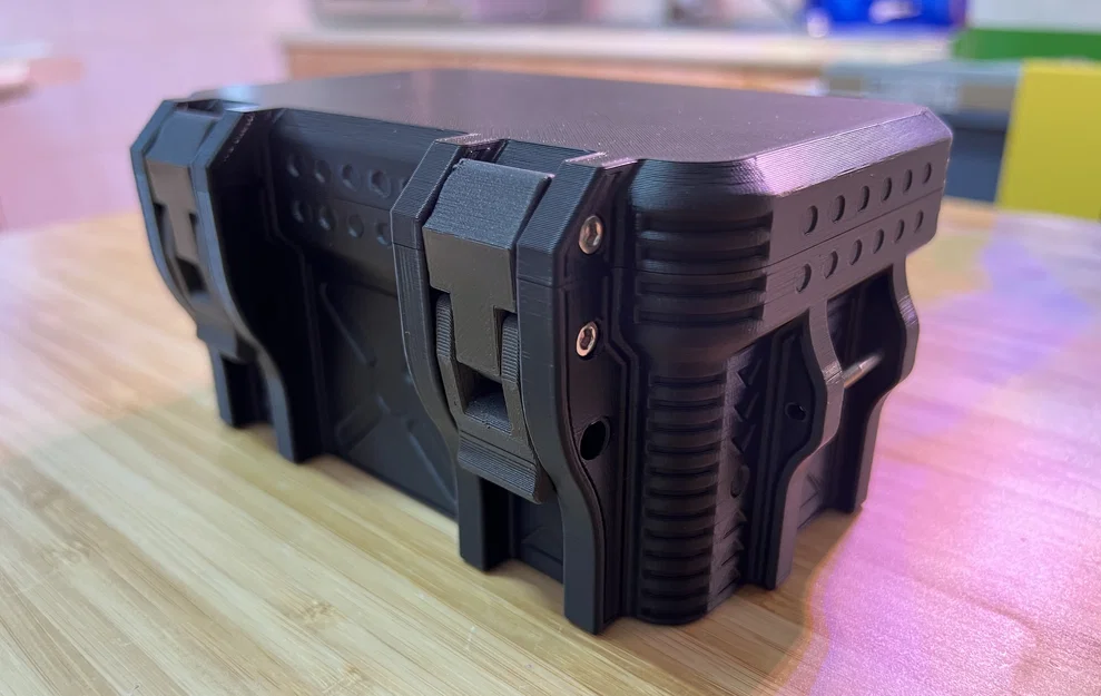 Hộp Đựng Sci-Fi Có Thể Khóa (Sci-Fi Box-Lockable) - Image 1