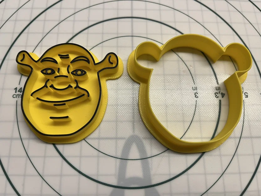 Khuôn cắt bánh quy hình đầu Shrek - Image 3