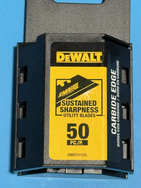 Khay đựng lưỡi dao đa năng DeWalt (Gridfinity) - Image 3