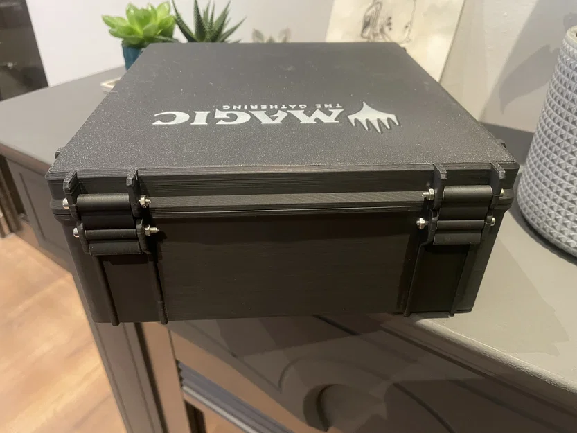 Hộp Đựng Bài Magic The Gathering Siêu Bền - Image 2