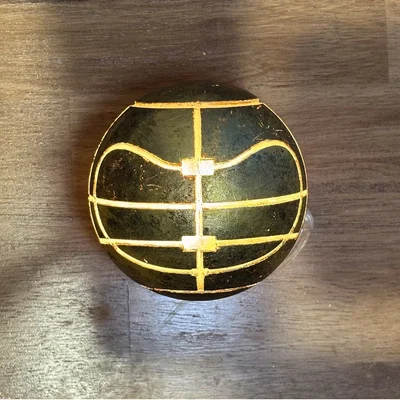 Apple of Eden V2 - Mô hình lấy cảm hứng từ Assassins Creed