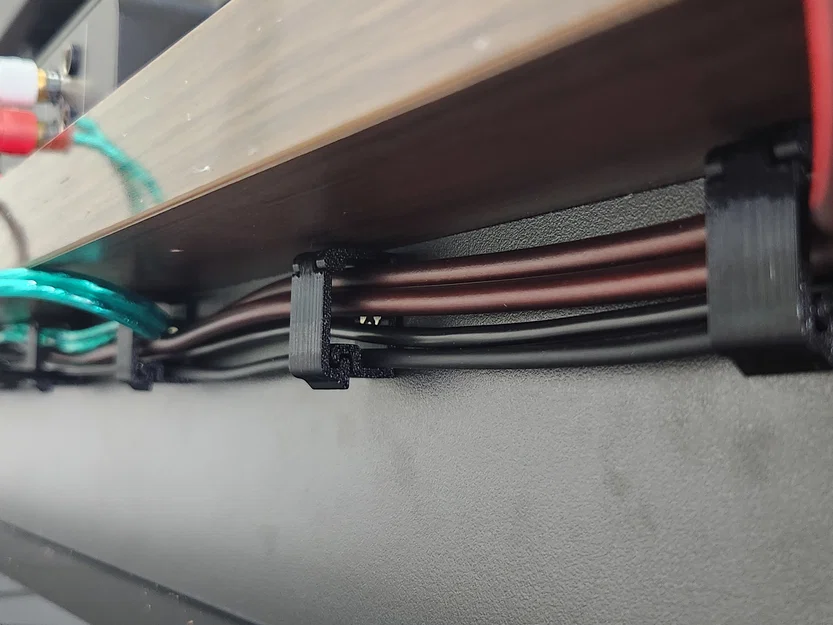 Bộ kẹp quản lý dây cáp dưới bàn có bản lề thông minh tiện lợi - Image 3