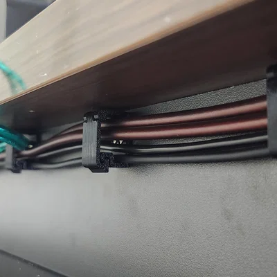 Bộ kẹp quản lý dây cáp dưới bàn có bản lề thông minh tiện lợi