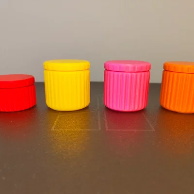 Bộ hũ đựng đồ nhỏ có nắp vặn - File 3D in ấn tiện lợi