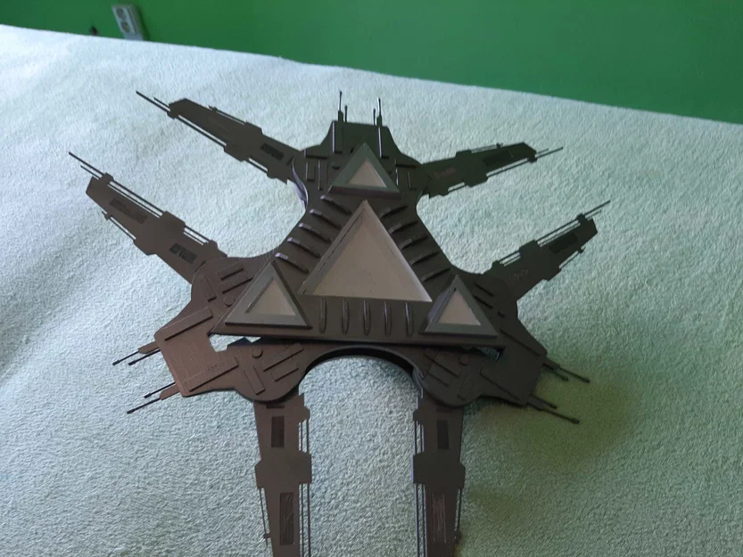 Mô hình tàu vũ trụ Mothership của Apophis - Image 7