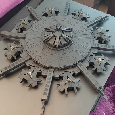 Mẫu in 3D tàu mẹ của Anubis - Stargate