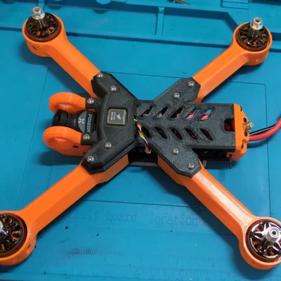 Khung Drone FPV Firehawk Nighthawk Remix Tùy Chỉnh Cho Người Đam Mê