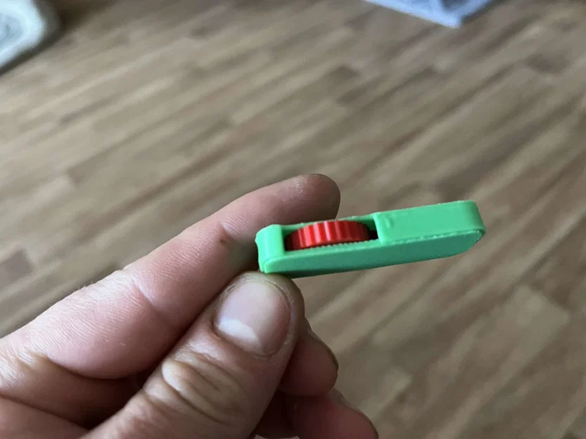 Đồ chơi bấm xoay tối giản (Click click minimalist thing) - Image 5