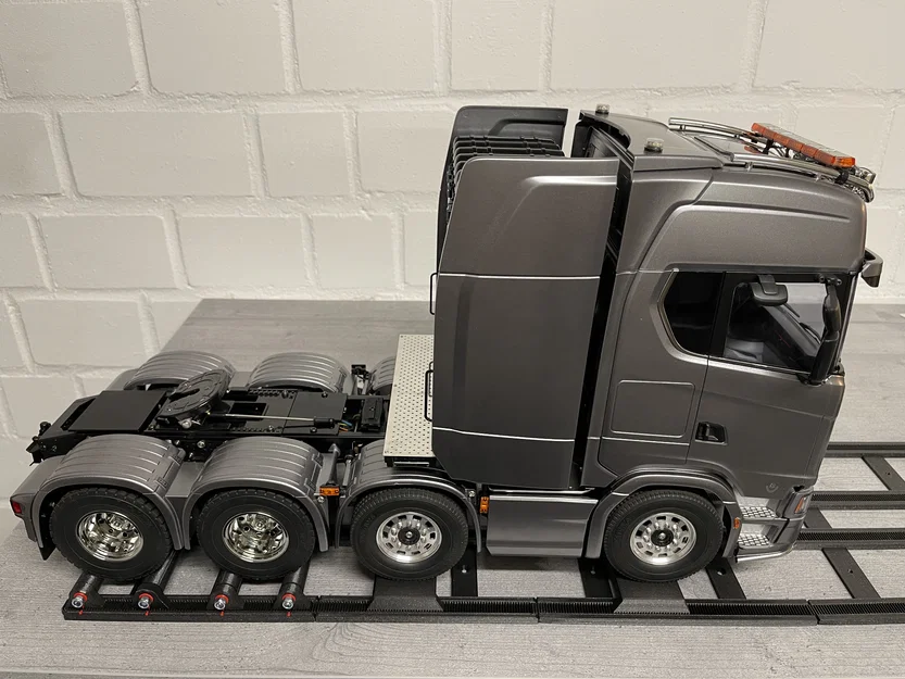 Bệ thử Freilaufbühne cho mô hình RC Tamiya Scania 770S tỉ lệ 1:14 - Image 1