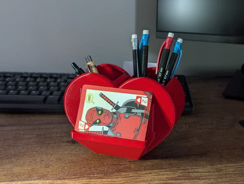 Ống cắm bút hình trái tim - Image 1