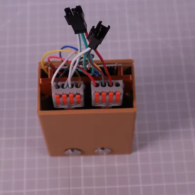 Vỏ bảo vệ bo mạch ESP32 kèm công tắc