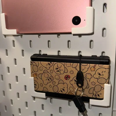 Giá treo New Nintendo 3DS gắn bảng SKADIS gọn gàng, tiện lợi