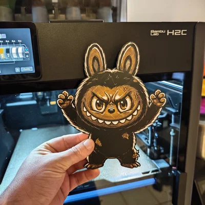 Mô hình Labubu cảm hứng Dark Edition