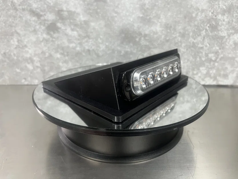 Đế gắn đèn nóc xe Beacon Roof Pod - Image 1