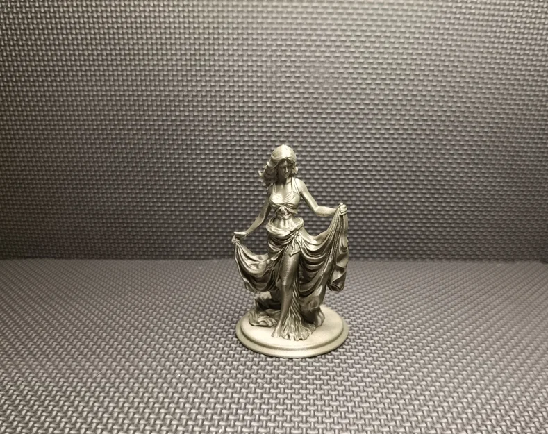 Nàng Tiên Vũ – Tượng Cô Gái Với Chiếc Váy Bồng Bềnh - Image 2