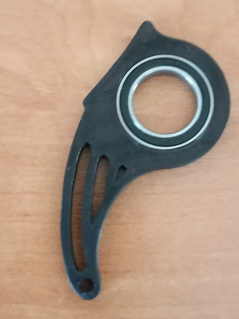 Móc khóa Karambit xoay 3D - Phụ kiện giải trí cá tính - Image 1