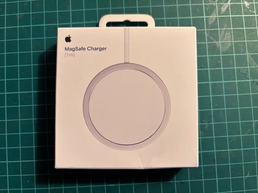 Đế sạc không dây cho iPhone dùng trên xe VW California T7 - Image 3