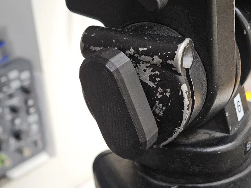 Núm vặn bên hông đầu tripod Sony VCT-1170RM (Khóa tay cầm LANC) - Image 4