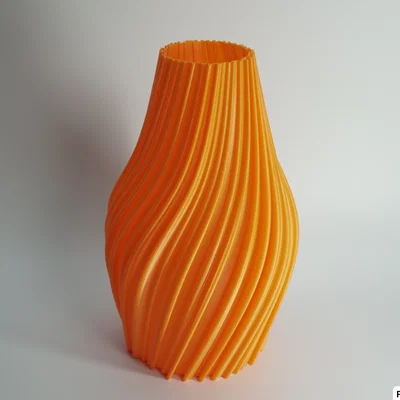 Vortex Vase | Bình hoa xoắn ốc tối giản đầy tinh tế