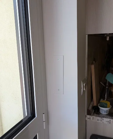 Nắp che lỗ tường cửa cuốn – (Hai phiên bản khoảng cách lỗ 130mm và 180mm) - Image 2