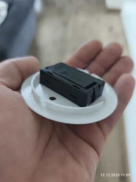 Nắp che hộp điện 3D tích hợp cảm biến nhiệt độ tiện lợi - Image 2