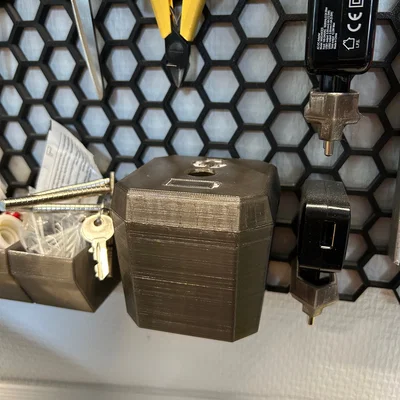 Thùng Đựng Pin Tái Chế Cho Bảng HSW - In 3D Gọn Gàng