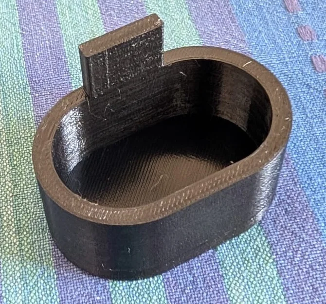 Giá treo tường cho hộp đựng bàn chải điện Oral-B iO - Image 2