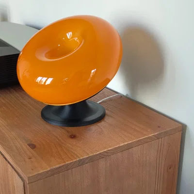 Đế kê nghiêng 30° cho đèn Donut IKEA VARMBLIXT