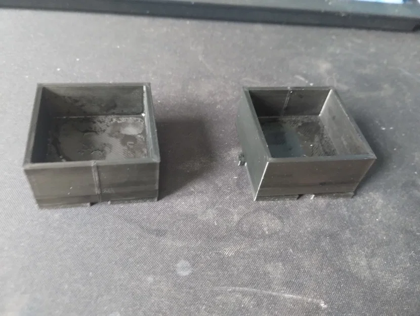 Đế trưng bày đá và khoáng vật - Image 2