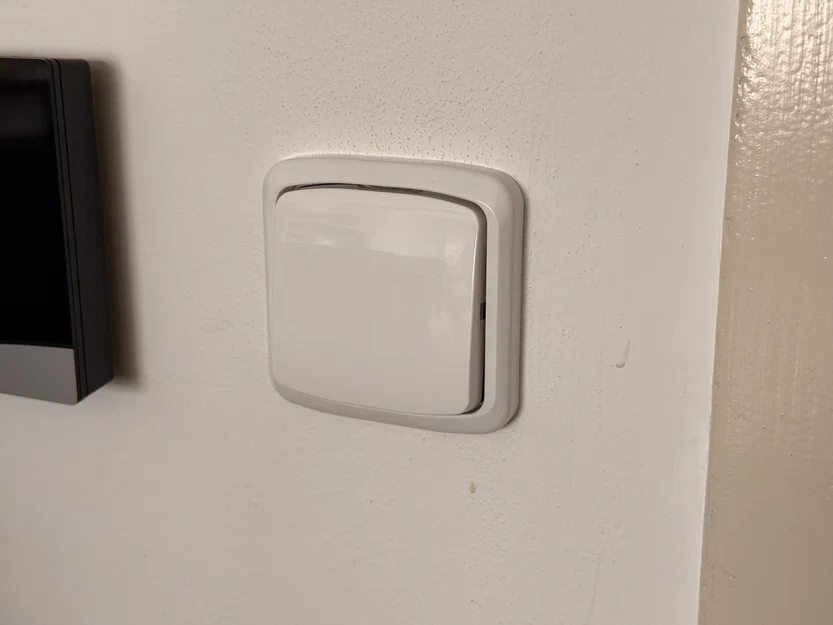 Giá đỡ không cần dụng cụ cho điều khiển IKEA Bilresa - Image 2