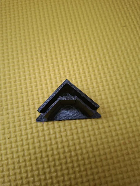 Chân đế bảo vệ kệ kim loại 40mm x 40mm in 3D siêu bền - Image 1