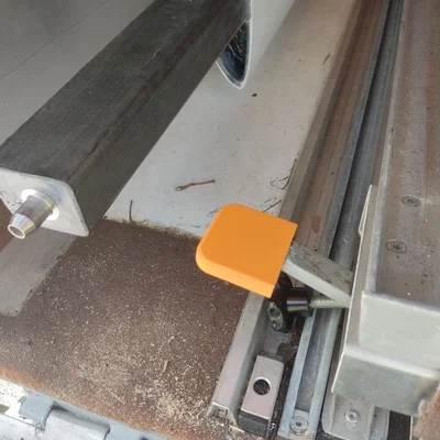 Ốp bảo vệ cạnh cho bàn đạp nâng thủy lực rơ-moóc tàu lượn Anschau