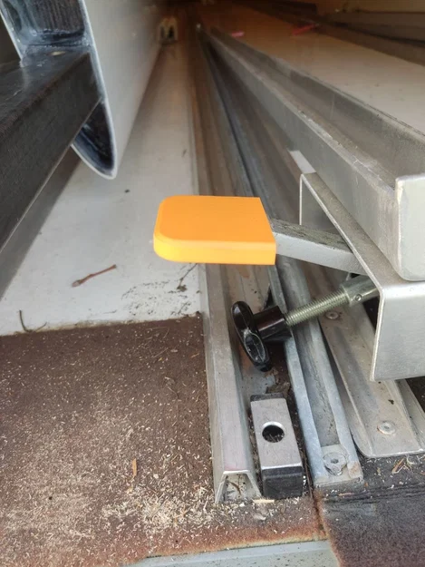 Ốp bảo vệ cạnh cho bàn đạp nâng thủy lực rơ-moóc tàu lượn Anschau - Image 3