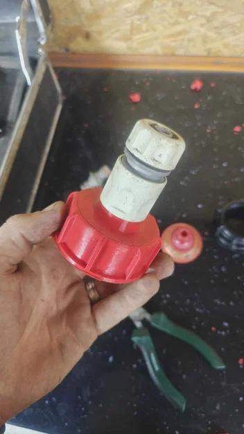 Đầu nối chuyển đổi vòi nước cho bồn chứa 1000L (3D Printing) - Image 3